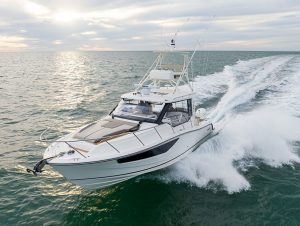 Boston Whaler 365 Conquest www.mareconsult.com.br (0)
