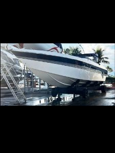 Intermarine Cougar 42 1994 www.mareconsult.com.br (1)