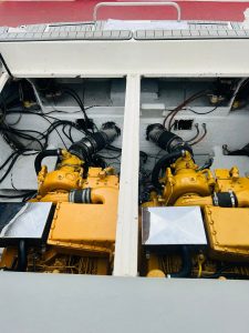 Intermarine Cougar 42 1994 www.mareconsult.com.br (13)