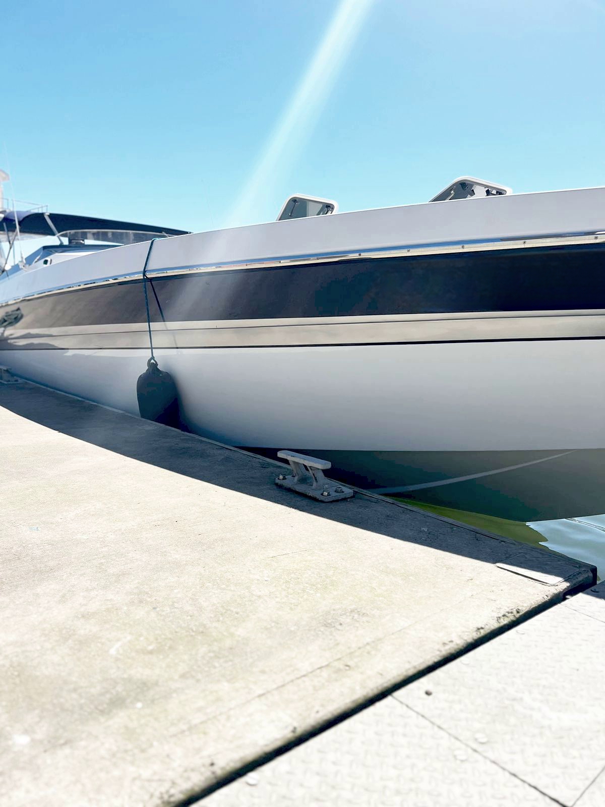 Intermarine Cougar 42 1994 www.mareconsult.com.br (3)