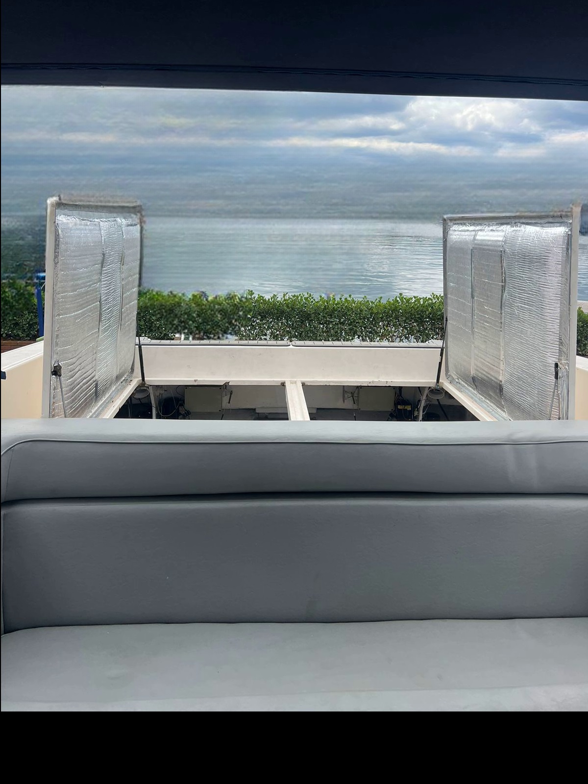 Intermarine Cougar 42 1994 www.mareconsult.com.br (8)