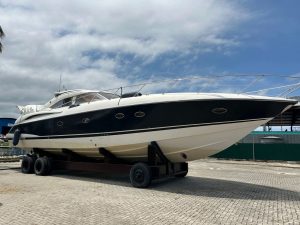 Sunseeker Predator 58 1999 www.mareconsult.com.br (1)