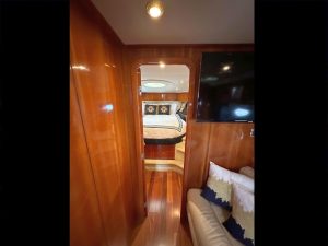 Sunseeker Predator 58 1999 www.mareconsult.com.br (12)