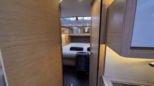 Dufour 470 2024 para charter www.mareconsult.com.br (20)