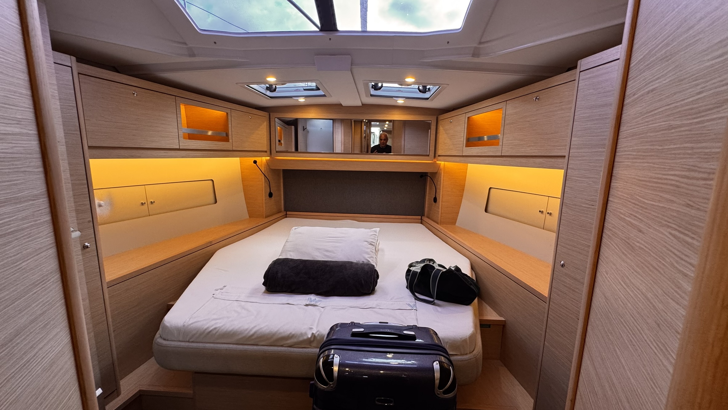 Dufour 470 2024 para charter www.mareconsult.com.br (21)