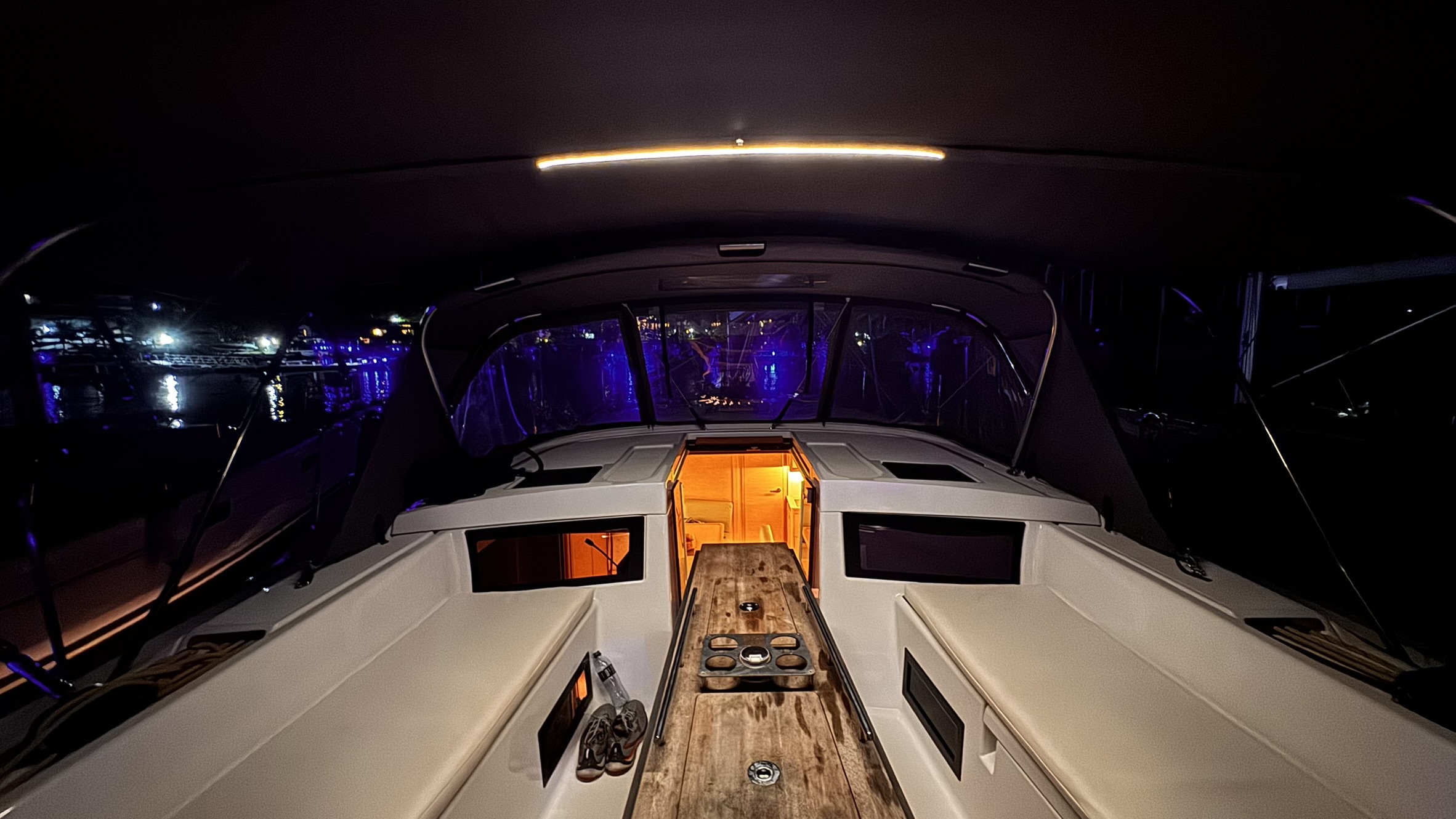 Dufour 470 2024 para charter www.mareconsult.com.br (49)