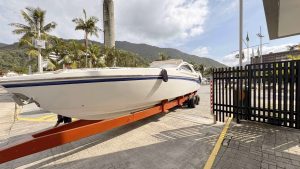 Intermarine Excalibur 39 2000 www.mareconsult.com (3)