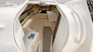 Intermarine Excalibur 39 2000 www.mareconsult.com (8)