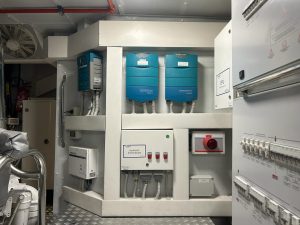 Azimut 27 Metri 2021 www.mareconsult.com.br 14 (3)