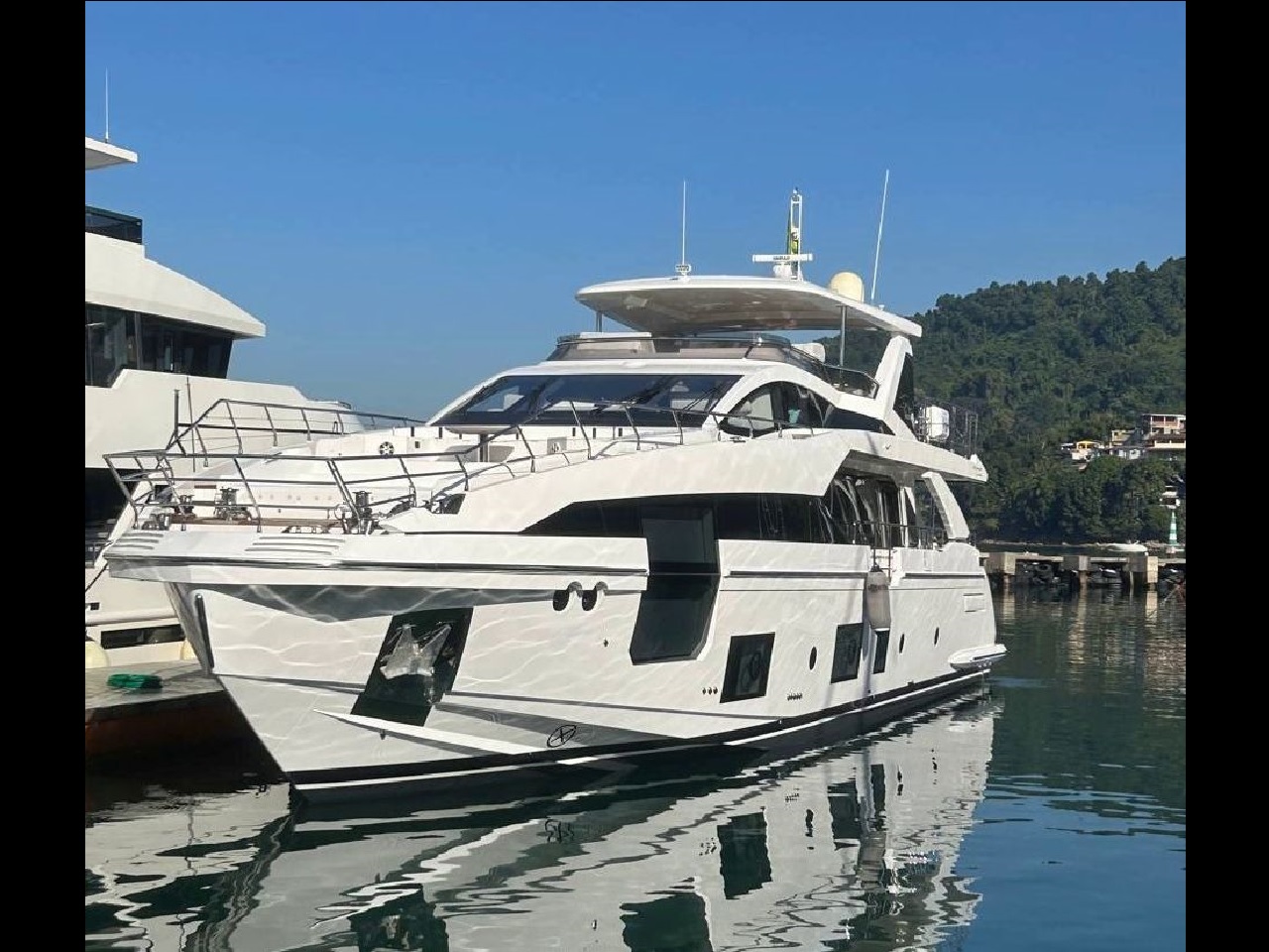 Azimut 27 Metri 2021 www.mareconsult.com.br (8)