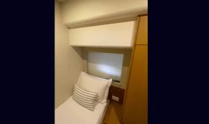 Capa Ferretti 530 2012 seminova A venda www.mareconsult.com (13)