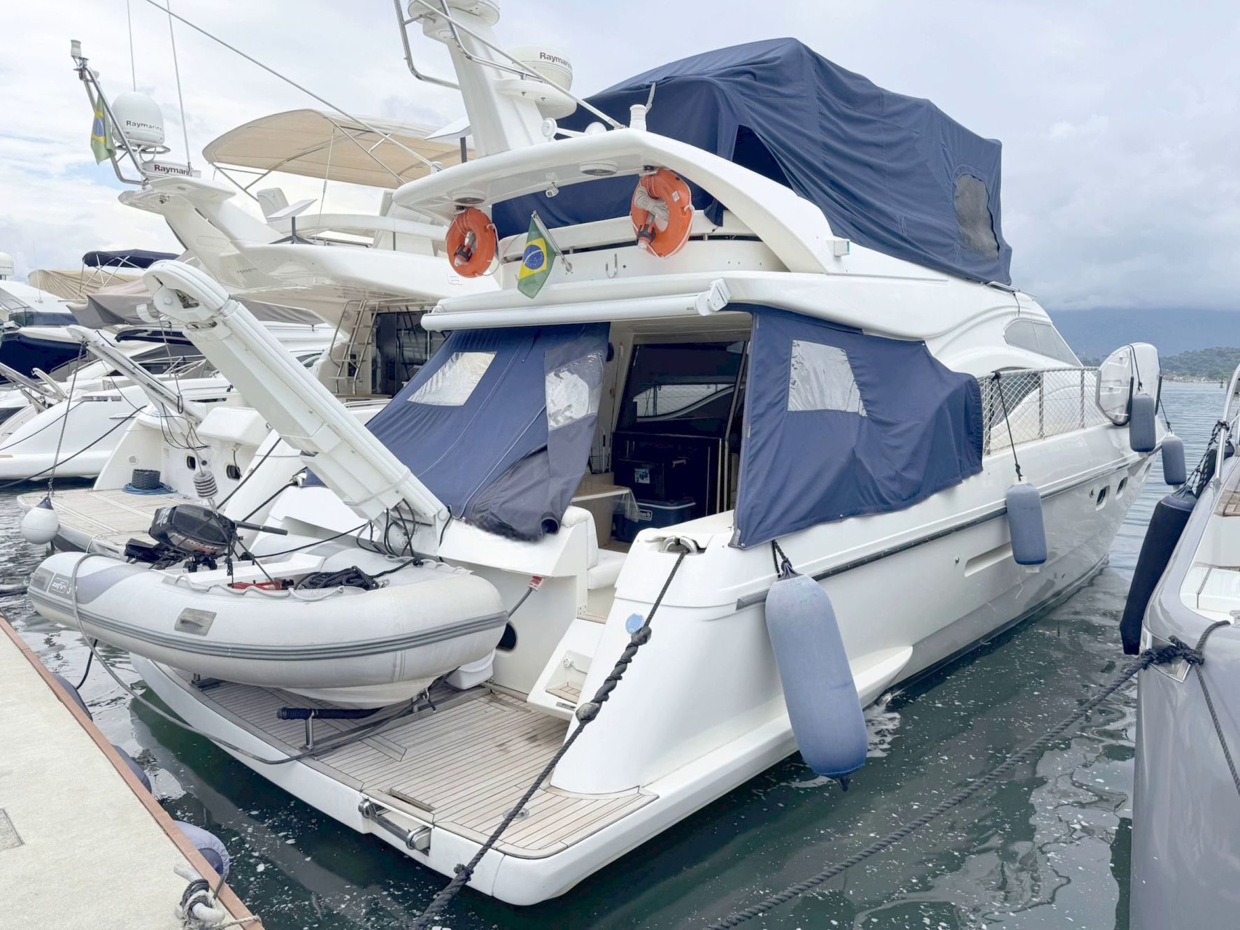 Ferretti 46 2004 www.mareconsult.com.br (1)