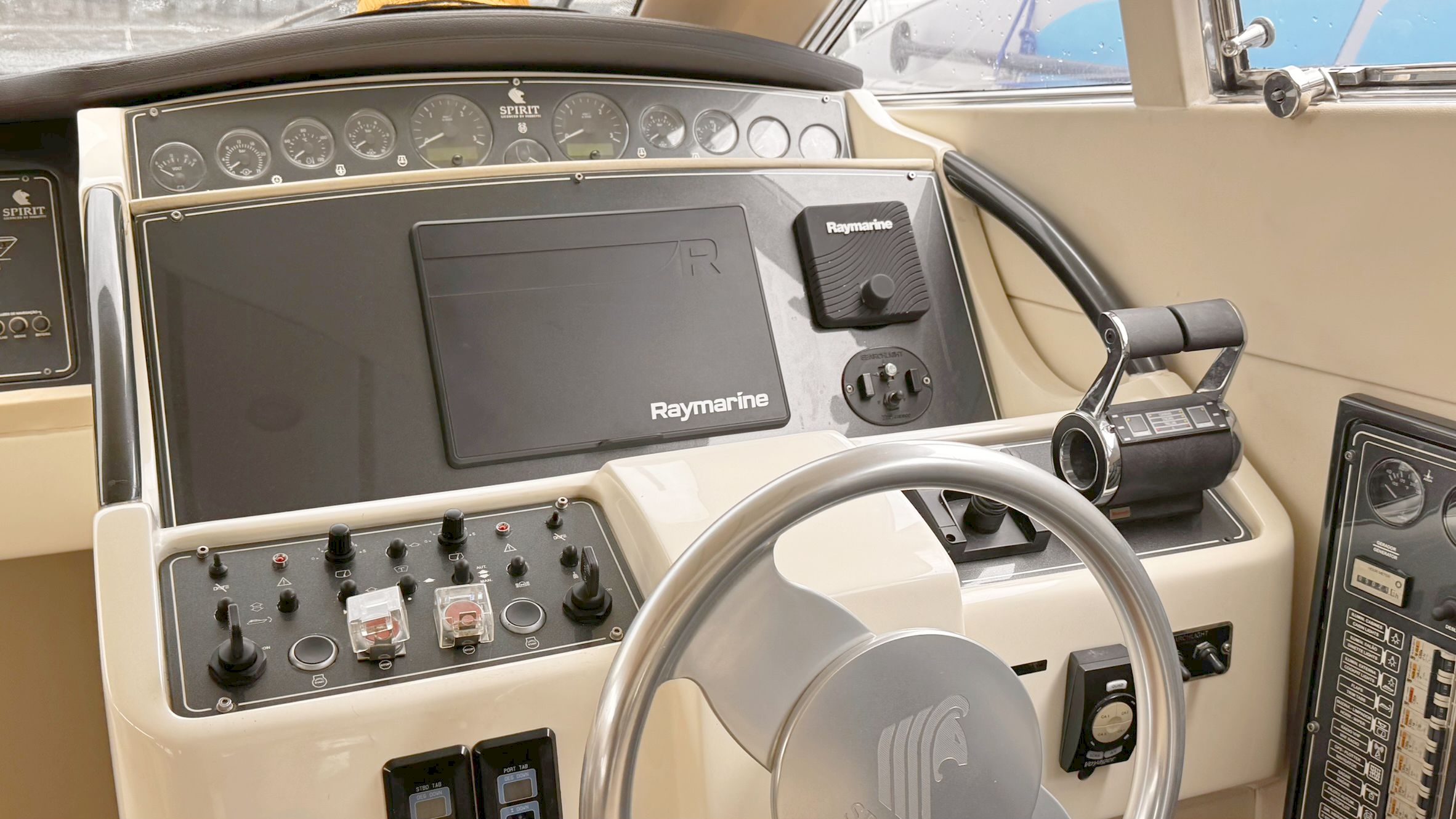 Ferretti 46 2004 www.mareconsult.com.br (20)