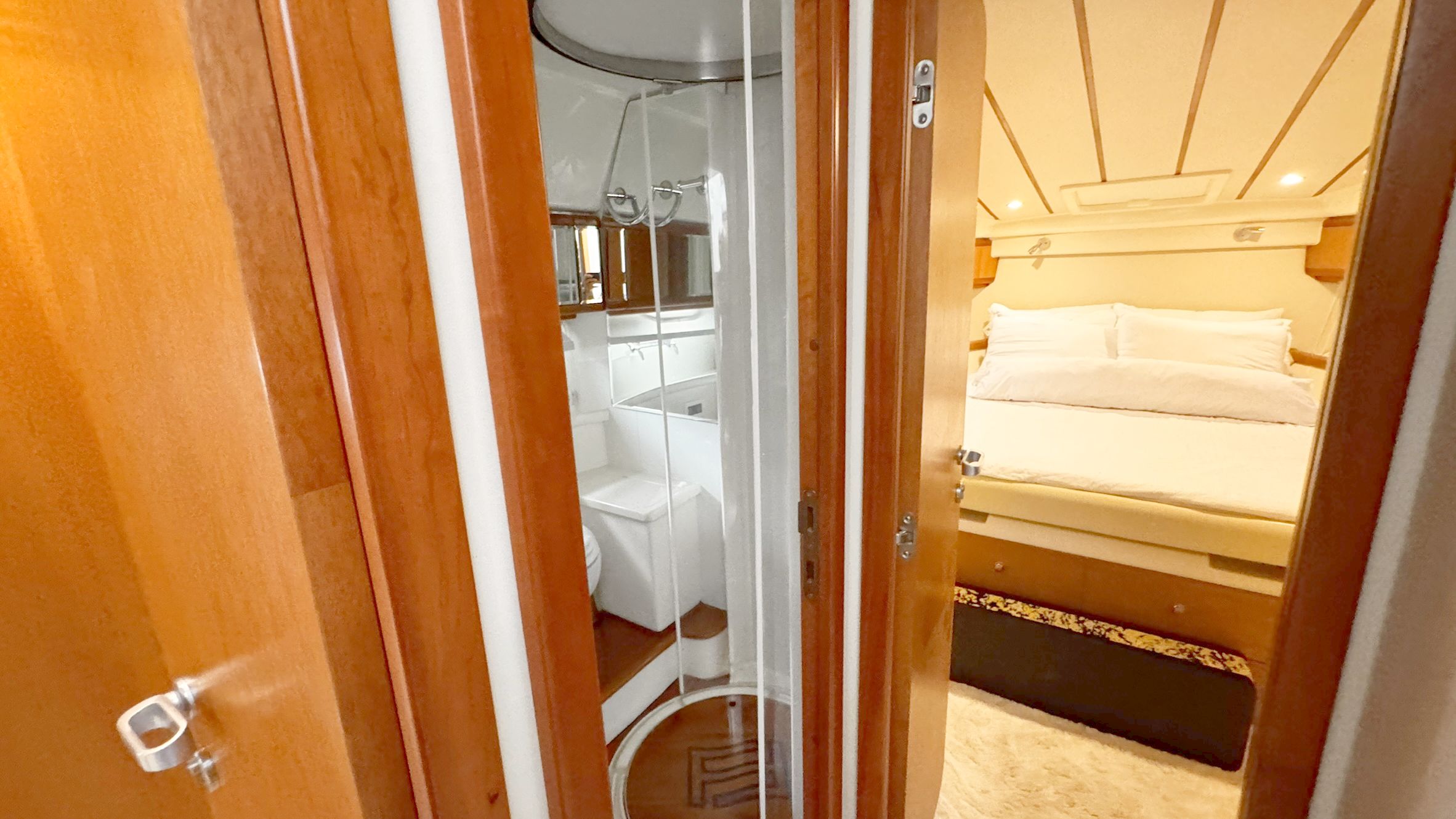 Ferretti 46 2004 www.mareconsult.com.br (30)