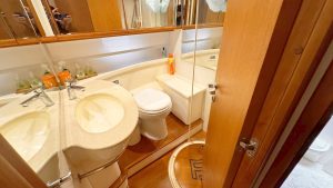 Ferretti 46 2004 www.mareconsult.com.br (37)