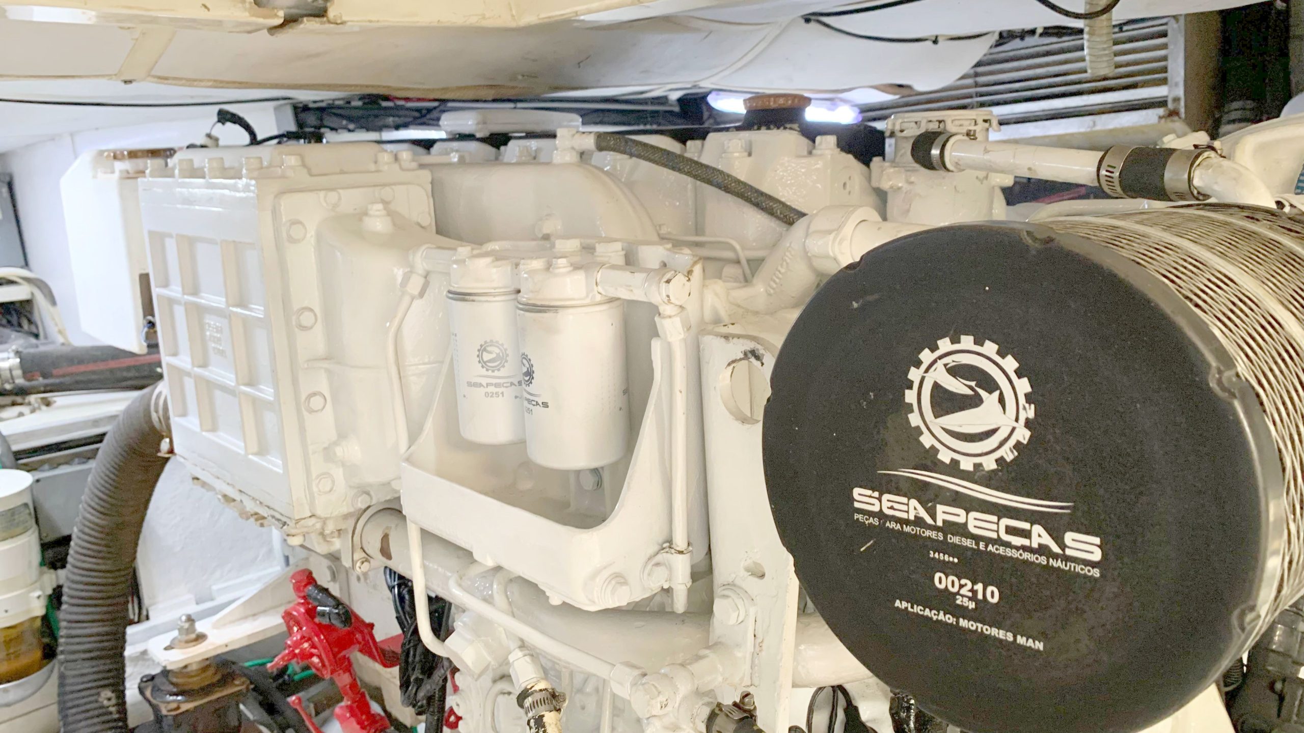 Ferretti 46 2004 www.mareconsult.com.br (44)