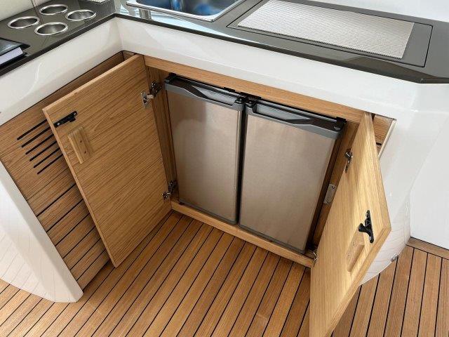 Sessa C44 2023 www.mareconsult.com.br (16)