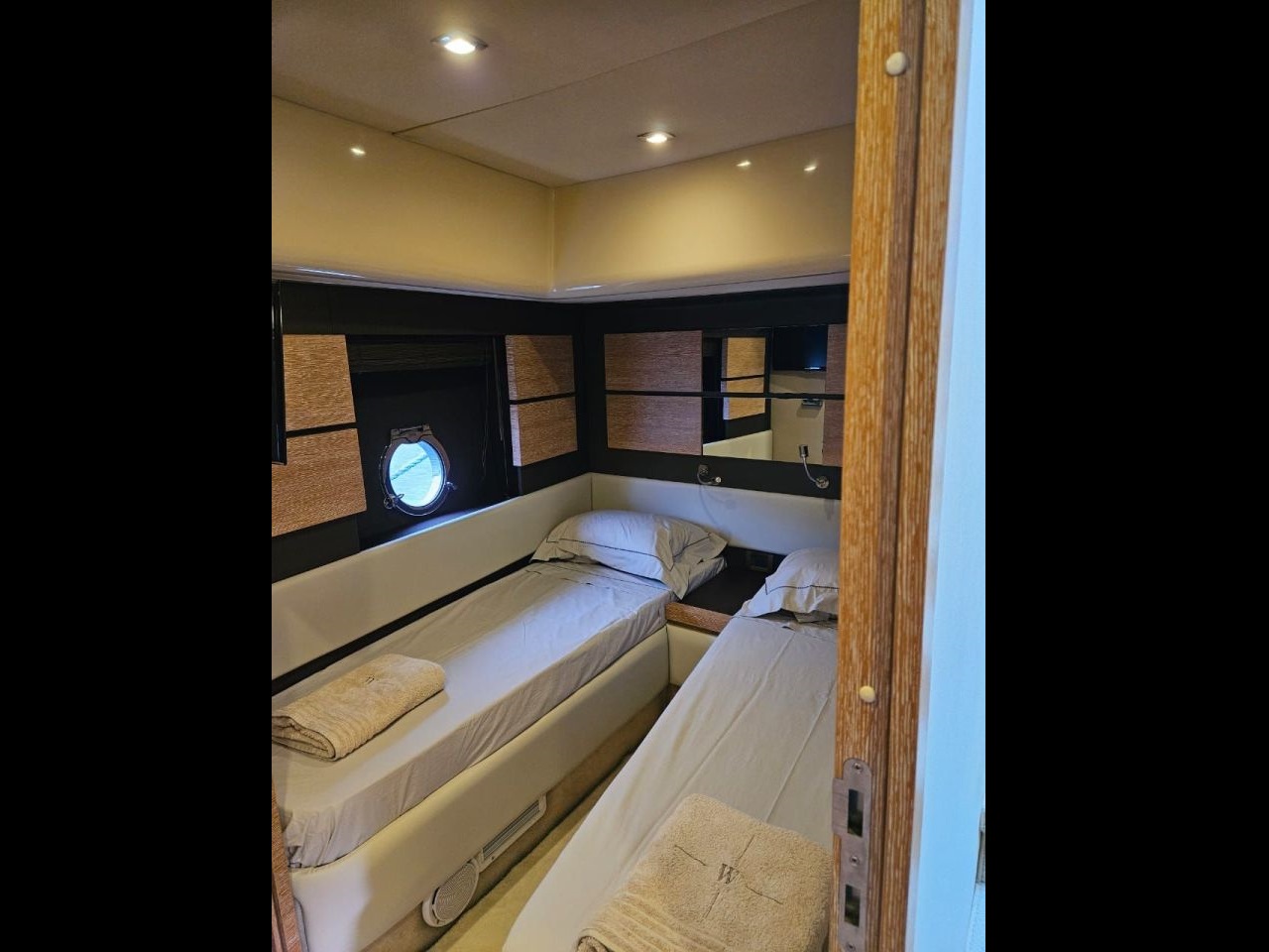 Azimut 53 2011 www.mareconsult.com.br (25)