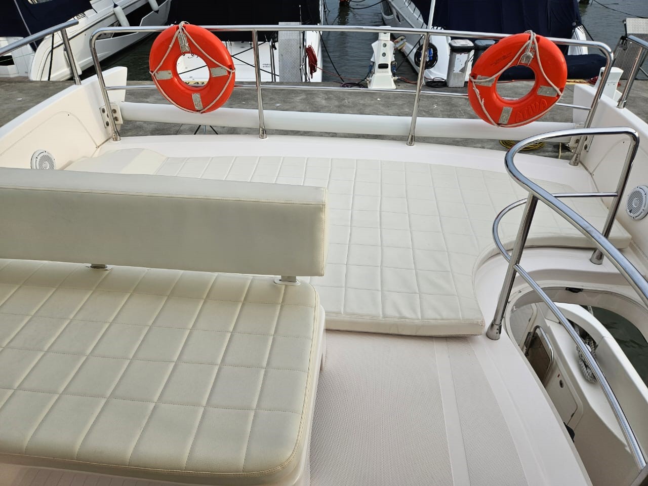 Azimut 53 2011 www.mareconsult.com.br (4)