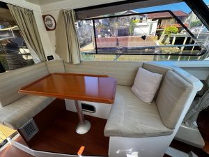 Beneteau Antares 8.8 www.mareconsult.com.br (17)