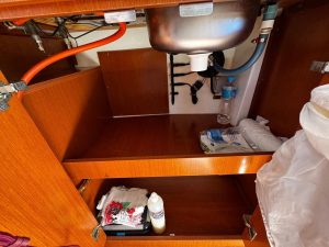 Beneteau Antares 8.8 www.mareconsult.com.br (20)