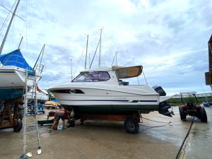 Beneteau Antares 8.8 www.mareconsult.com.br (5)