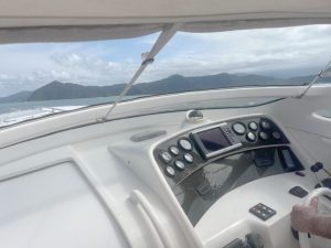 Intermarine Excalibur 39 2004 www.mareconsult.com.br (22)