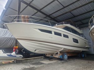 Prestige 550 2013 www.mareconsult.com.br 1 (14)