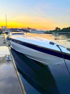 Intermarine Scarab 38 1993 www.mareconsult.com.br (10)