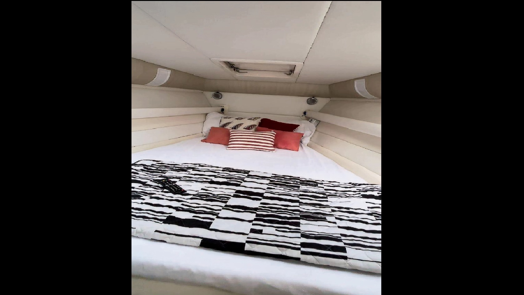 Intermarine 45 2002 www.mareconsult.com.br (16)