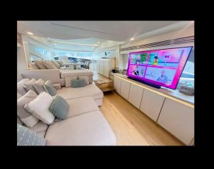 Intermarine 760 Full 2006 www.mareconsult.com.br (19)