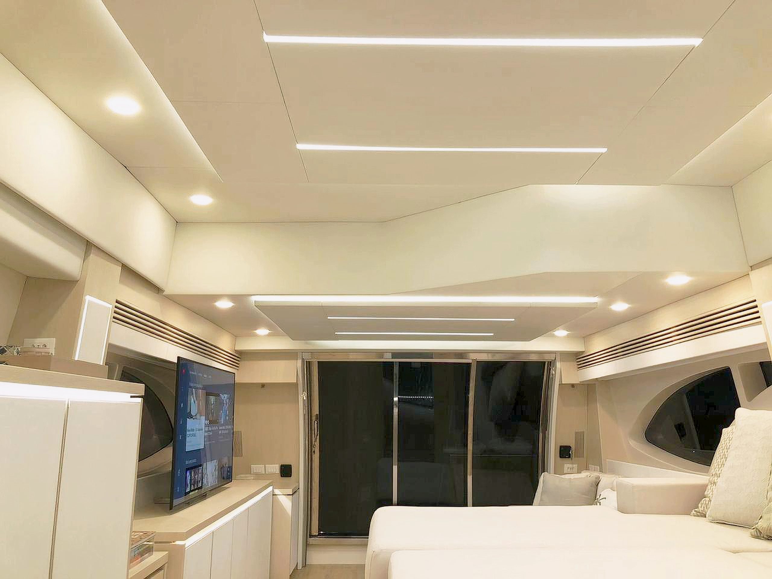 Intermarine 760 Full 2006 www.mareconsult.com.br (20)a