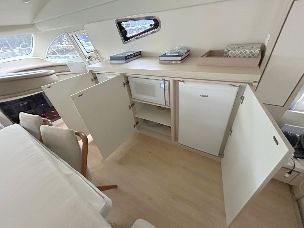 Intermarine 760 Full 2006 www.mareconsult.com.br (25)