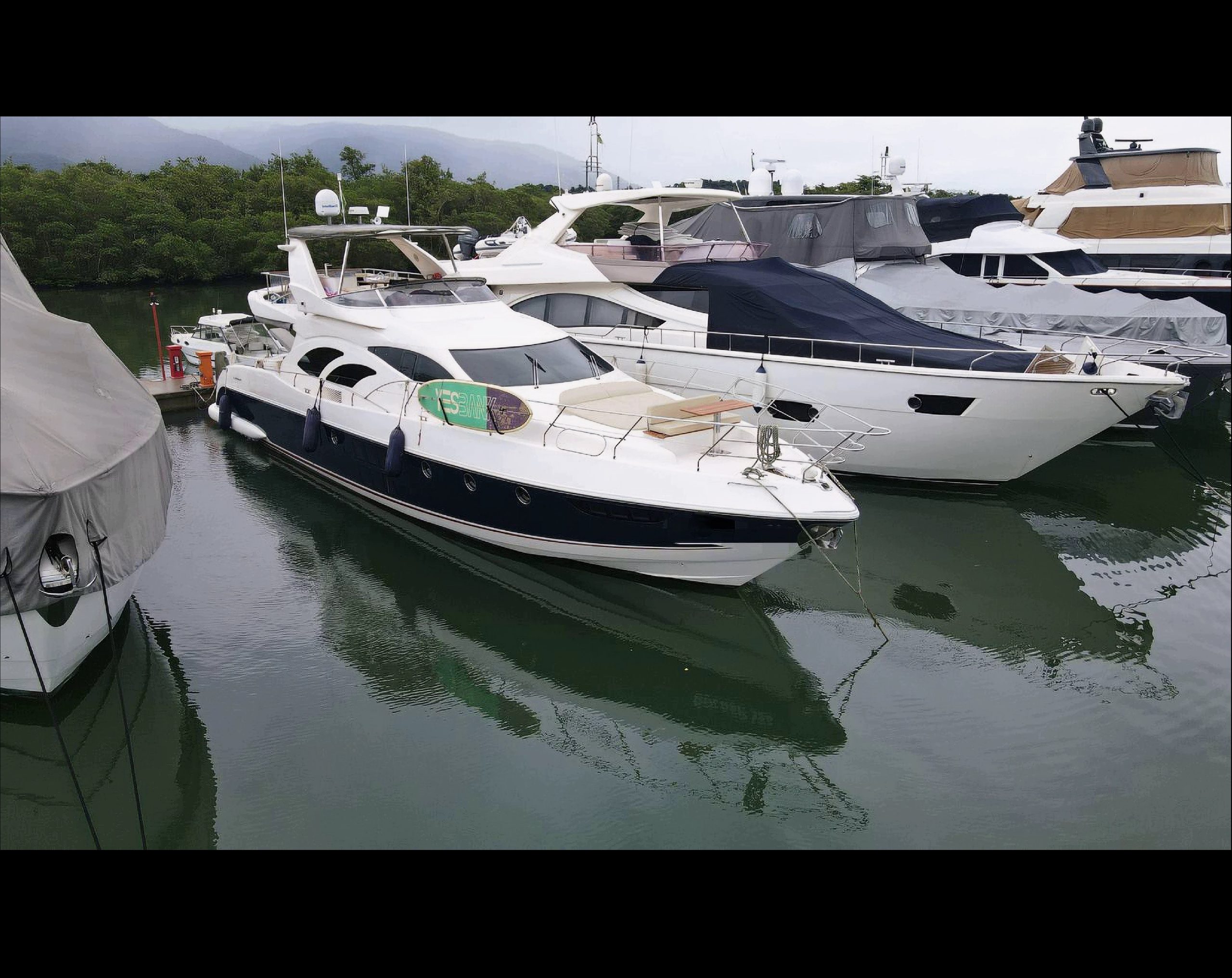 Intermarine 760 Full 2006 www.mareconsult.com.br (3)