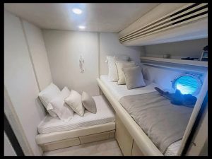 Intermarine 760 Full 2006 www.mareconsult.com.br (30)