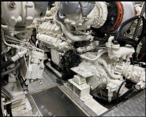 Intermarine 760 Full 2006 www.mareconsult.com.br (37)