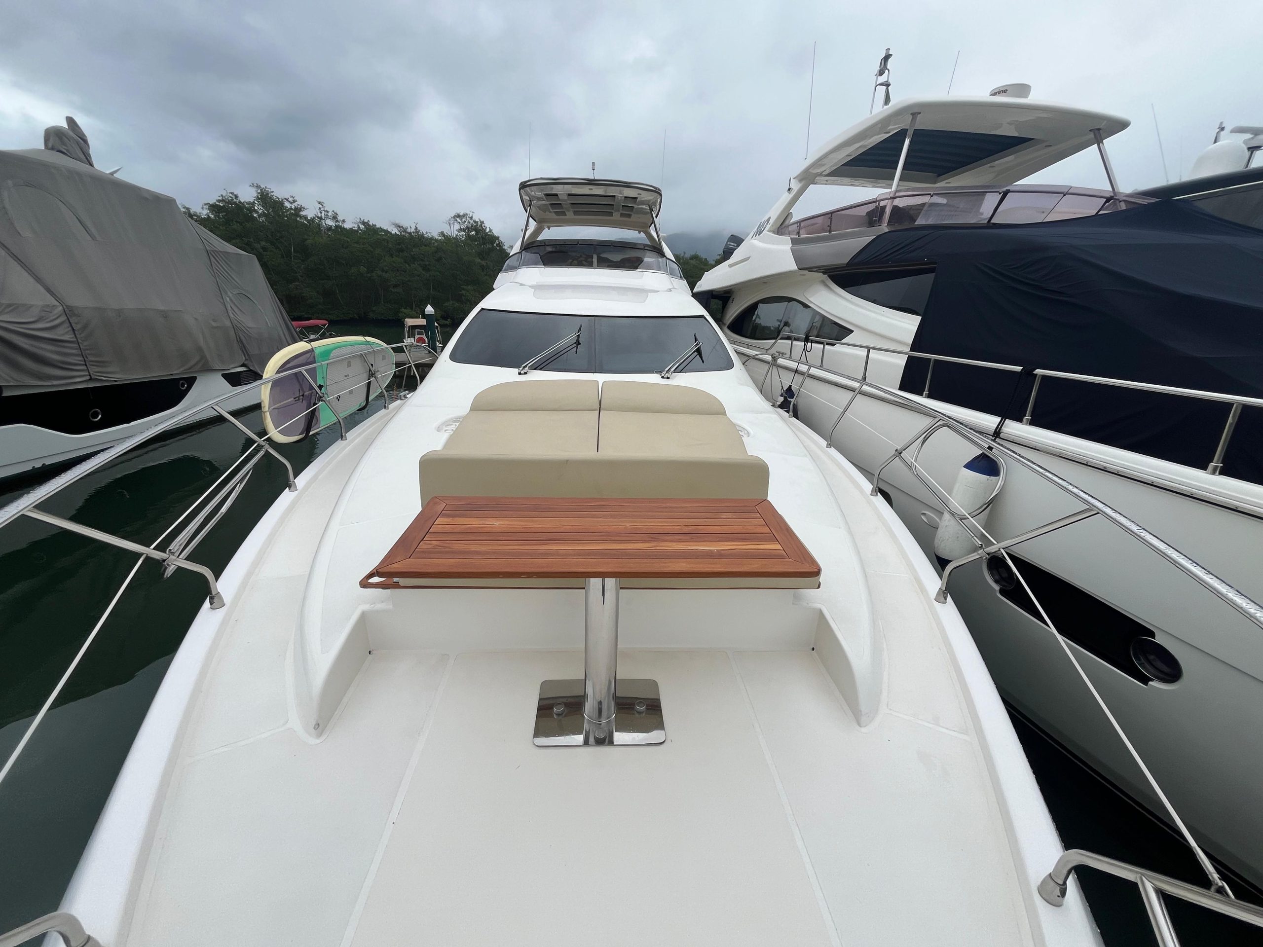 Intermarine 760 Full 2006 www.mareconsult.com.br (7)