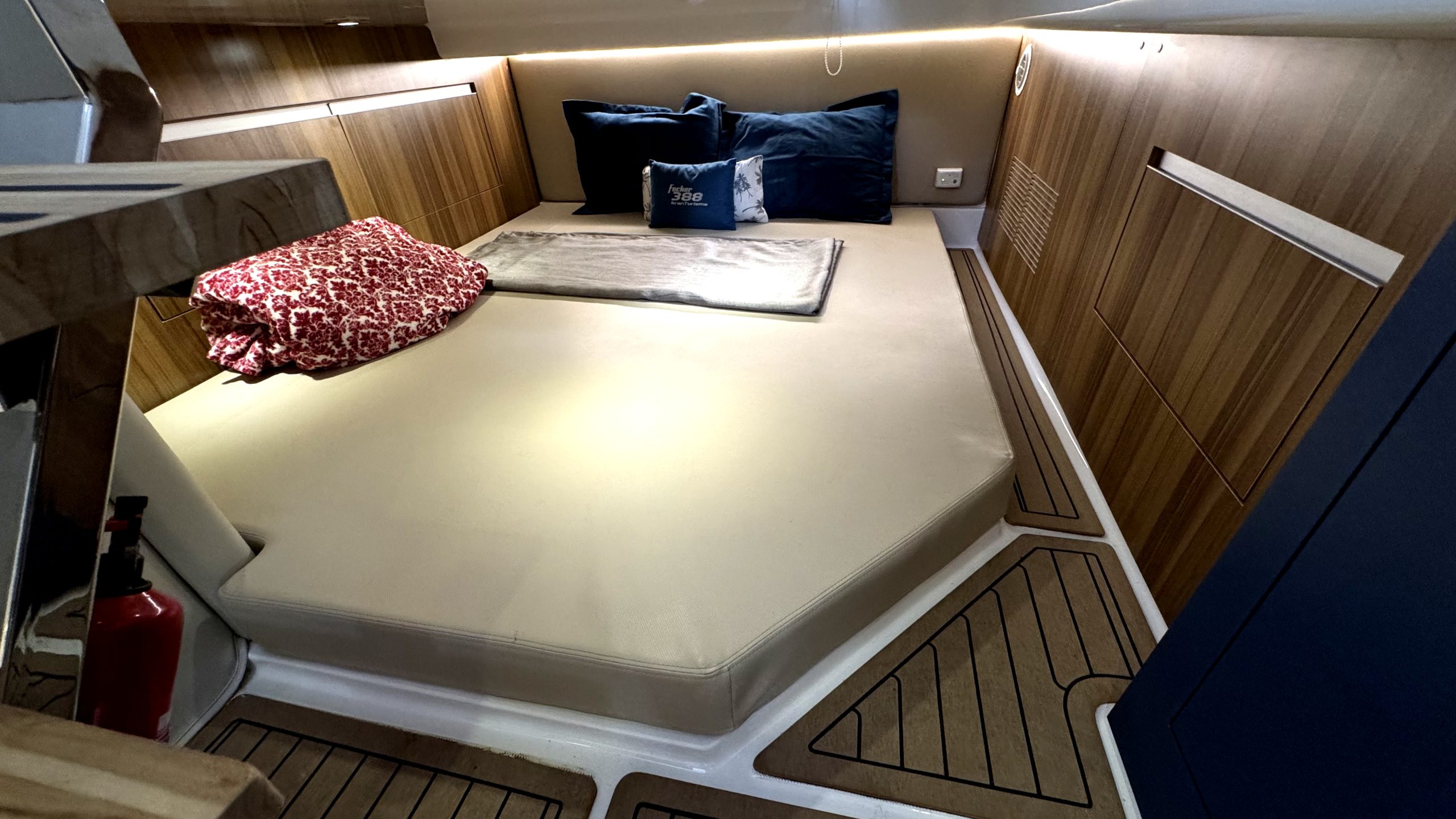 Focker 388 GT 2024 www.mareconsult.com.br 7_iOS