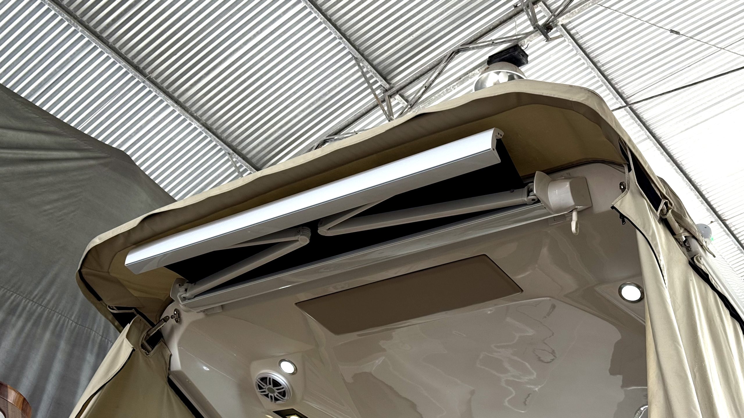 Focker 388 GT 2024 www.mareconsult.com.br (6)b