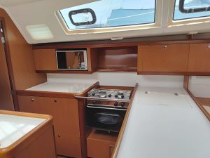 Beneteau Oceanis 46 2008 www.mareconsult.com (18)b