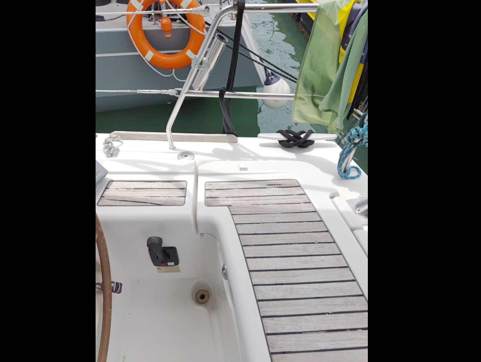 Beneteau Oceanis 46 2008 www.mareconsult.com (9)d