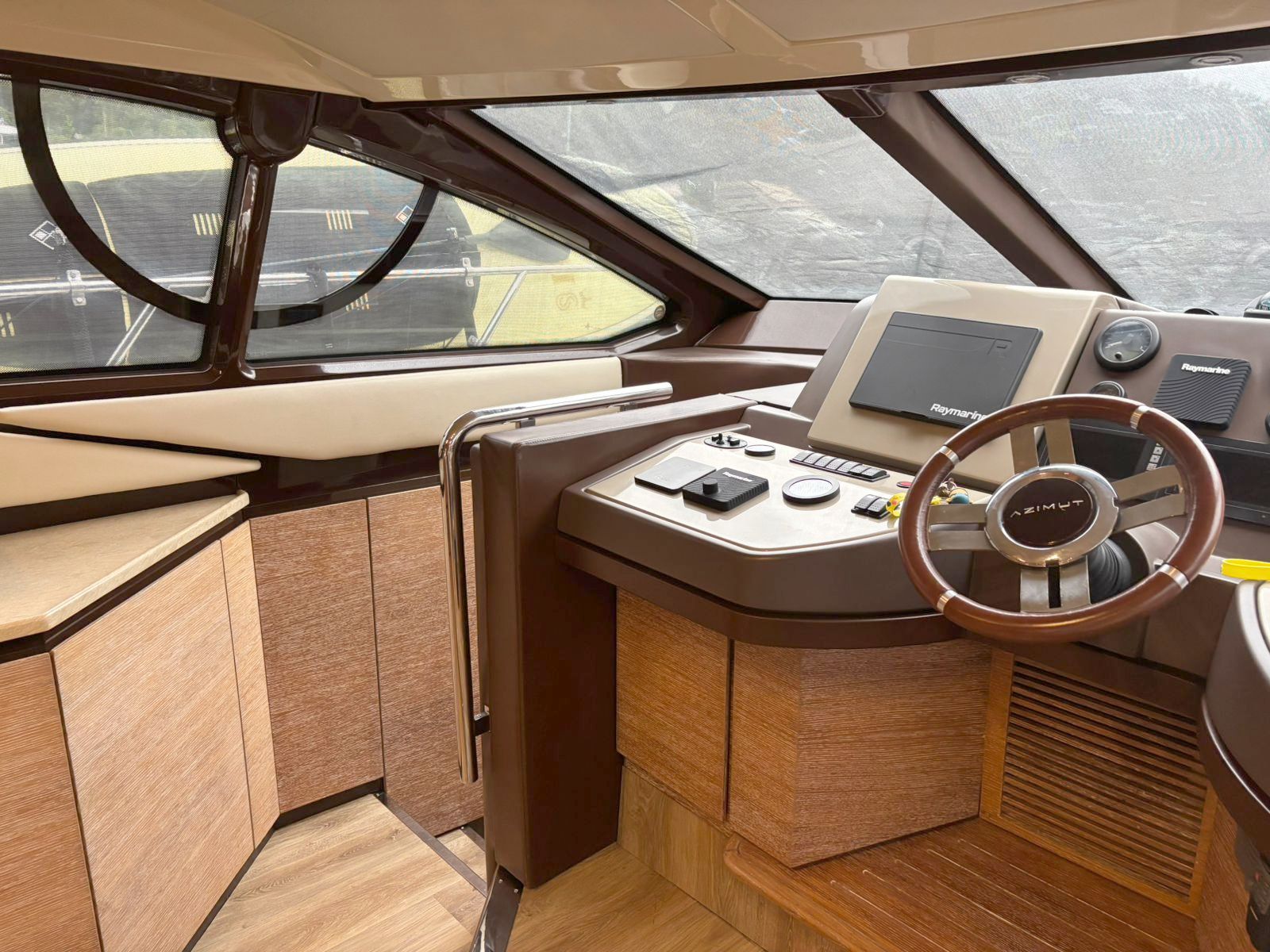 Azimut 58 2011 www.mareconsult.com (10)