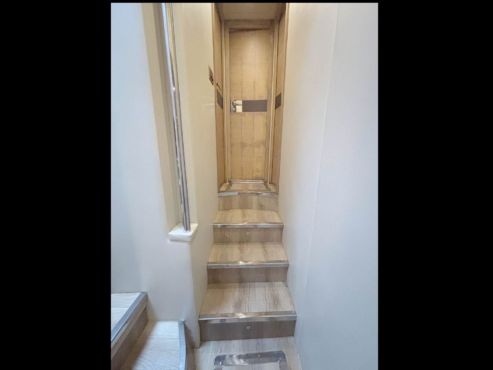 Azimut 58 2011 www.mareconsult.com (24)