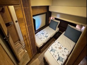 Azimut 58 2011 www.mareconsult.com (27)a