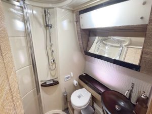 Azimut 58 2011 www.mareconsult.com (30)