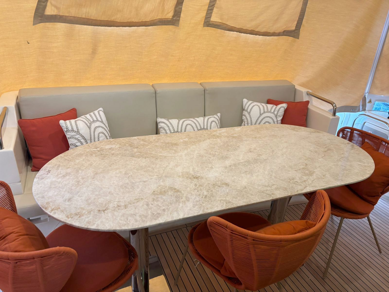 Azimut 58 2011 www.mareconsult.com (8)