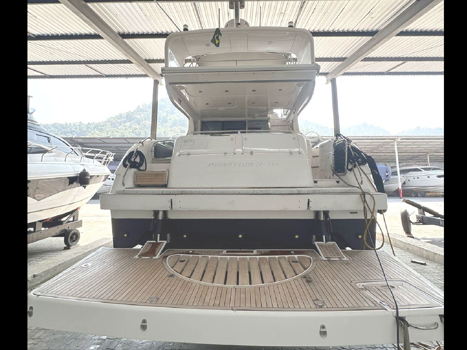 Schaefer Phantom 50 Fly 2007 www.mareconsult.com.br (11)