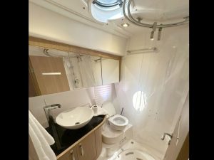 Schaefer Phantom 50 Fly 2007 www.mareconsult.com.br (26)