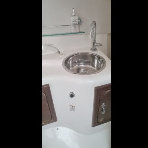 Schaefer Phantom 330 2009 www.mareconsult.com.br (10)