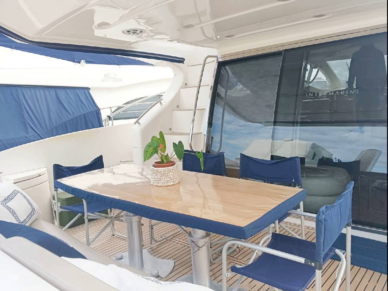 Intermarine 520 Full 2006 www.mareconsult.com.br (13)